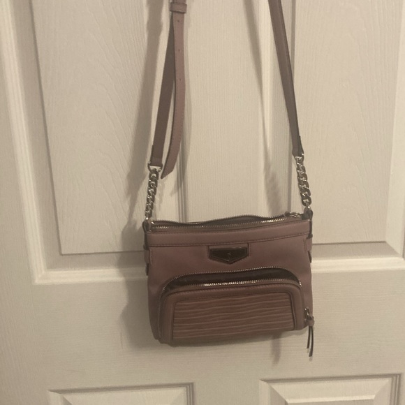Simple Vera crossover bag - Picture 8 of 13